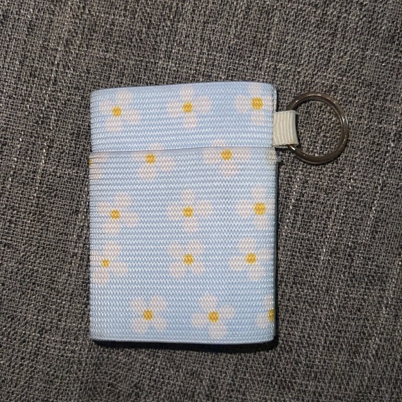 LUNA Thread Wallet - Picture 2 of 6